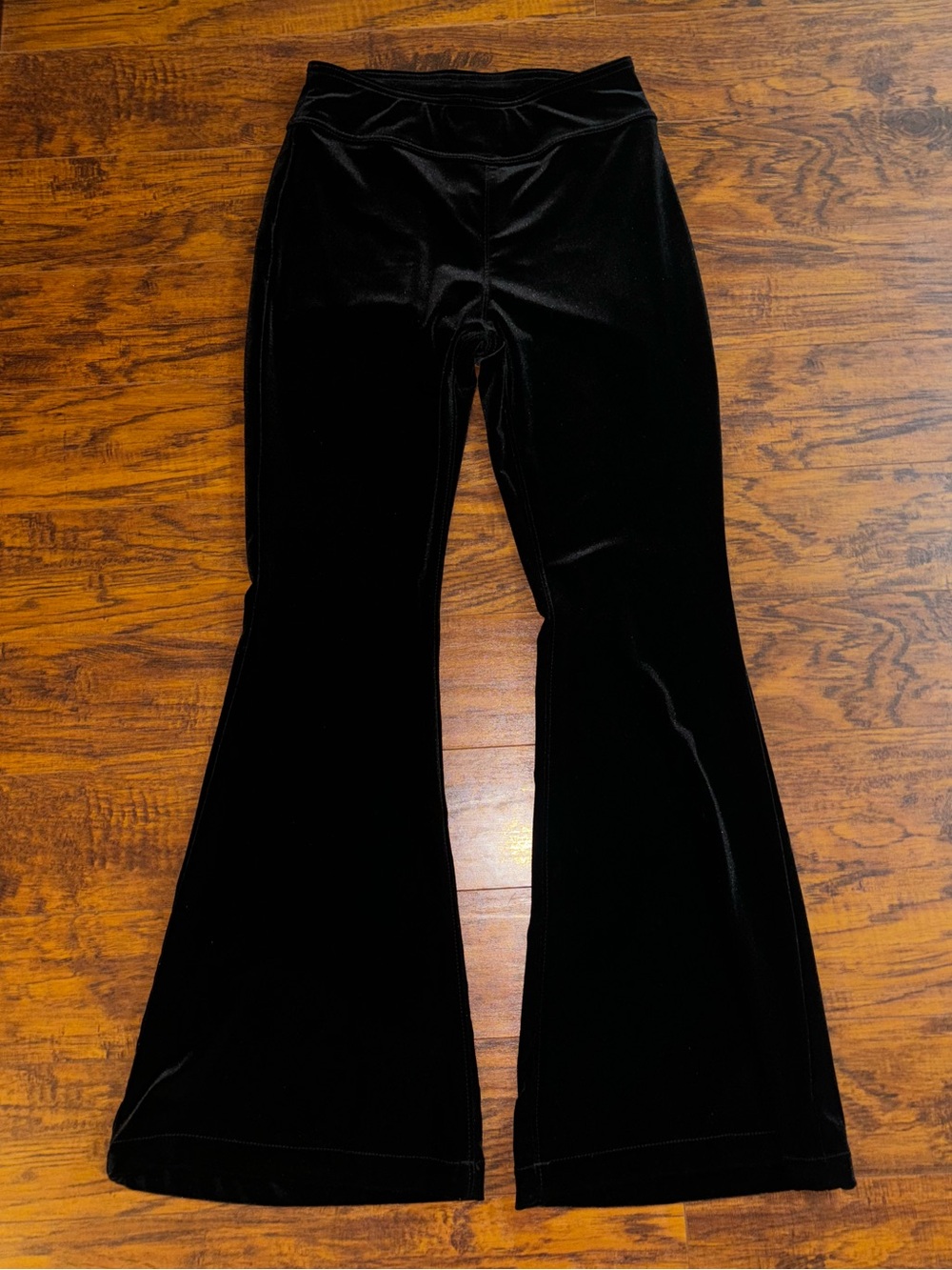 Sofia Vergara Black Velvet Melisa Pull-On Super Flare Pants Bell-Bottom Trousers - Picture 1 of 8